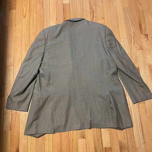 Ermenegildo Zegna Men’s Grey Striped Jacket and Pants Suit - Picture 5 of 15